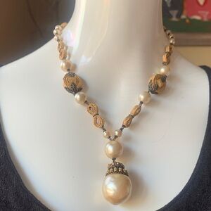 Estate Find Rare Beautiful Vintage Heavy Pearl Necklace